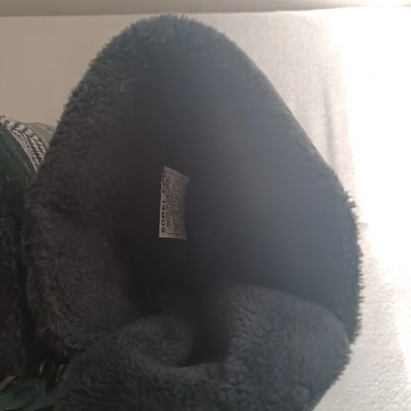 Sorel Women's Black/white and Teal Lace-Up Winter Boots. Sz 7. - Picture 10 of 10